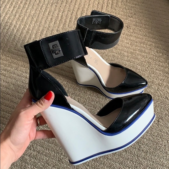 Platform wedge heels - Picture 1 of 2